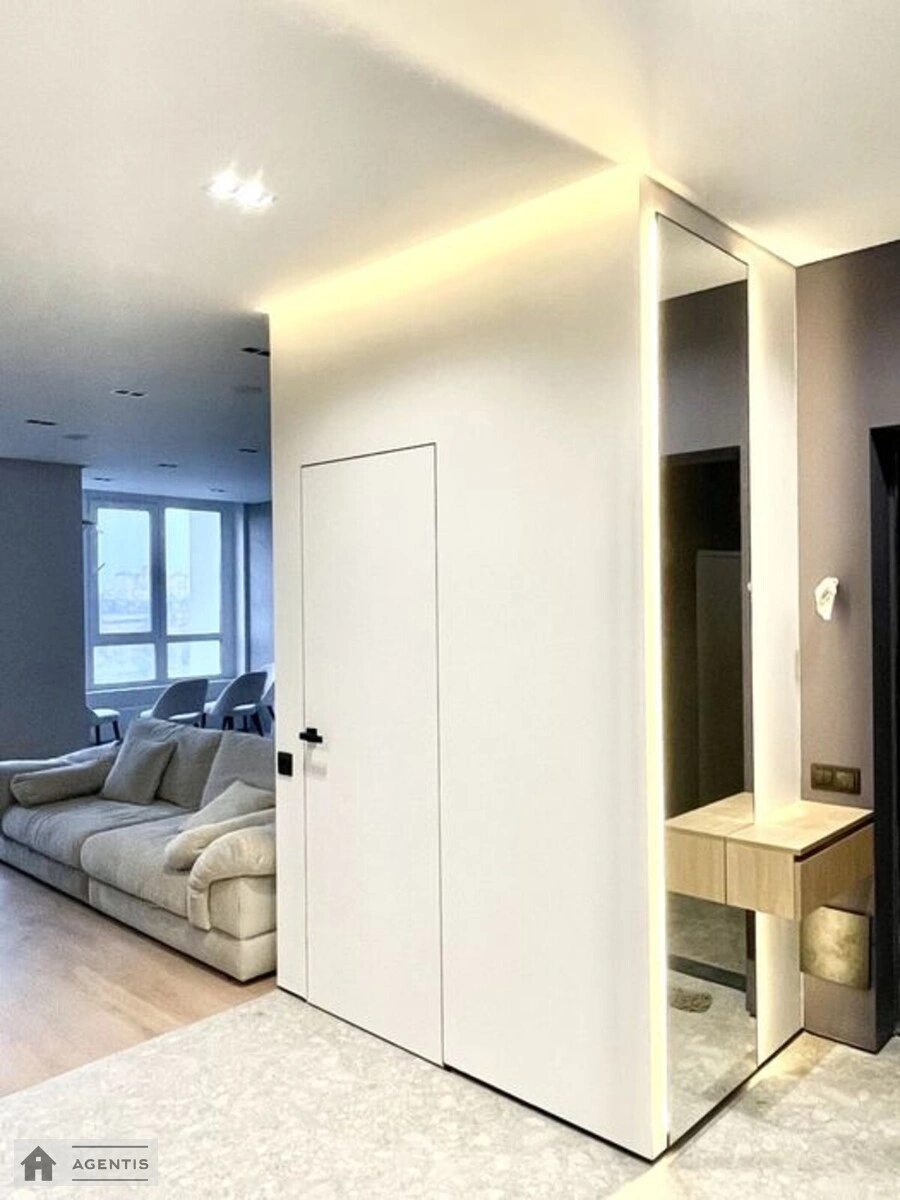 Здам квартиру 2 кімнати, 84 m², 15 пов./24 поверхи. Севастопольська, Київ. 