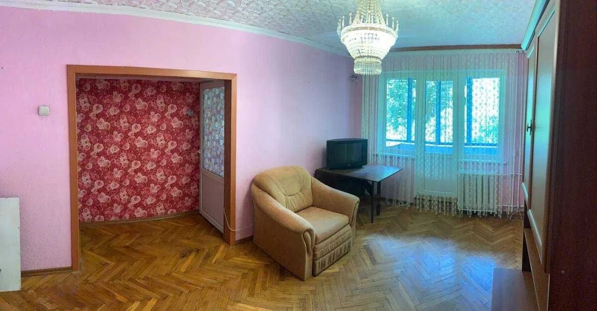 Apartments for sale 2 rooms, 45 m², 2nd fl./5 floors. 79, Vatslava Havela bulv. Ivana Lepse, Kyiv. 