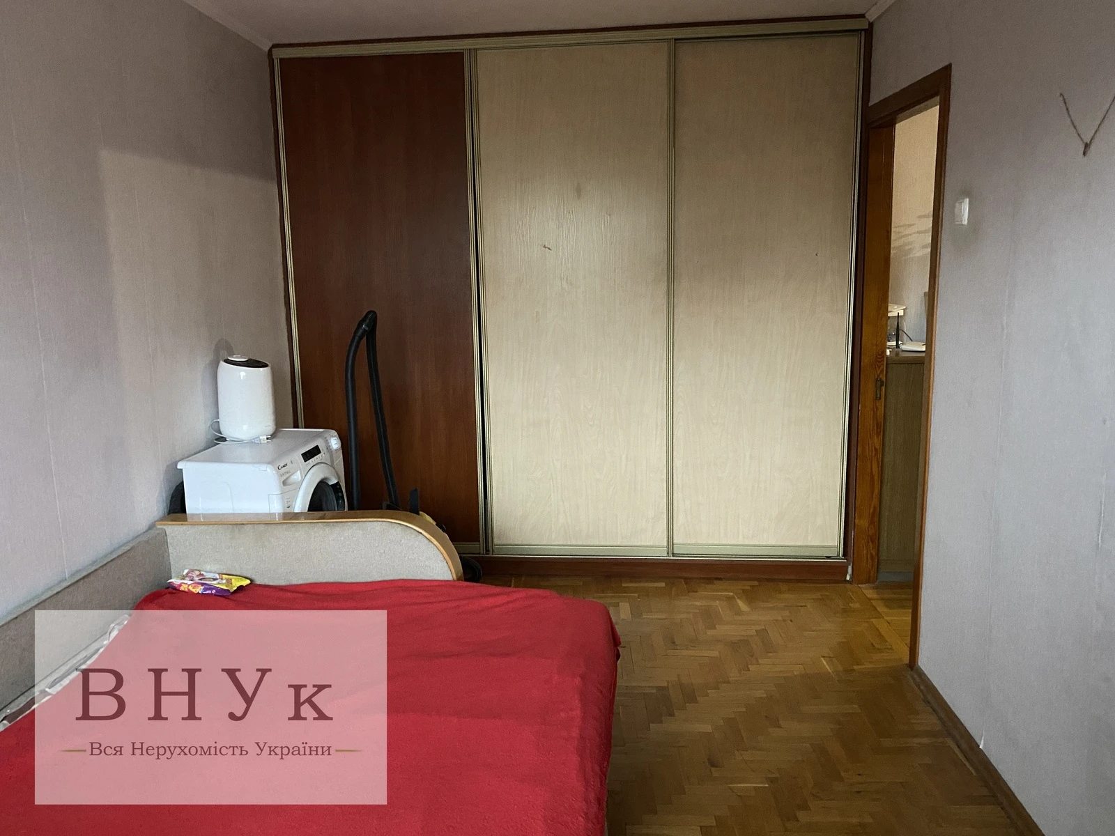 Продаж квартири 2 кімнати, 51 m², 5 пов./9 поверхів. Торговиця , Тернопіль. 