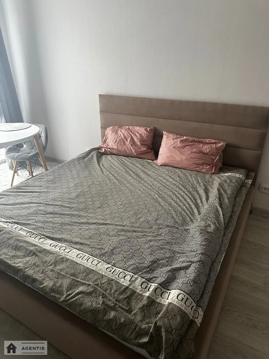 Сдам квартиру 1 комната, 45 m², 15 эт./17 этажей. 148, Академіка Заболотного вул., Киев. 