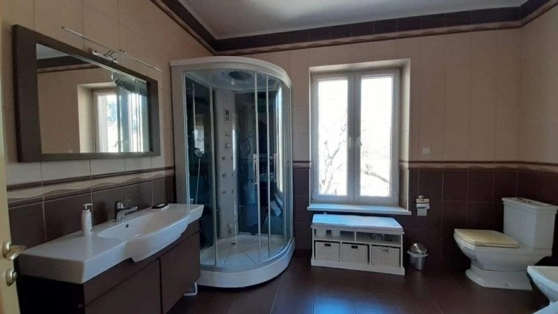 Продаж будинку. 4 rooms, 360 m², 3 floors. 10 линия, Одеса. 