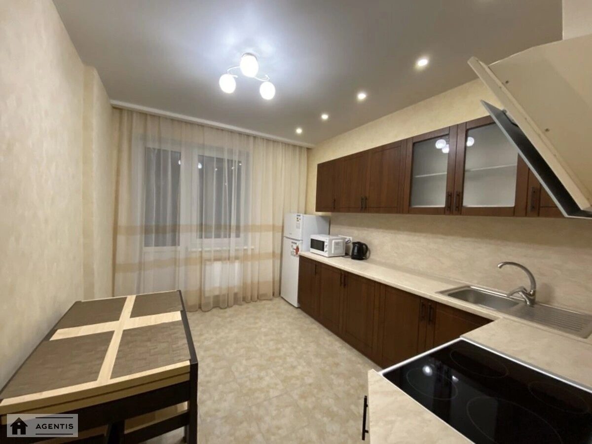 Сдам квартиру 1 комната, 44 m², 6 эт./24 этажа. 2, Михайла Донця вул., Киев. 