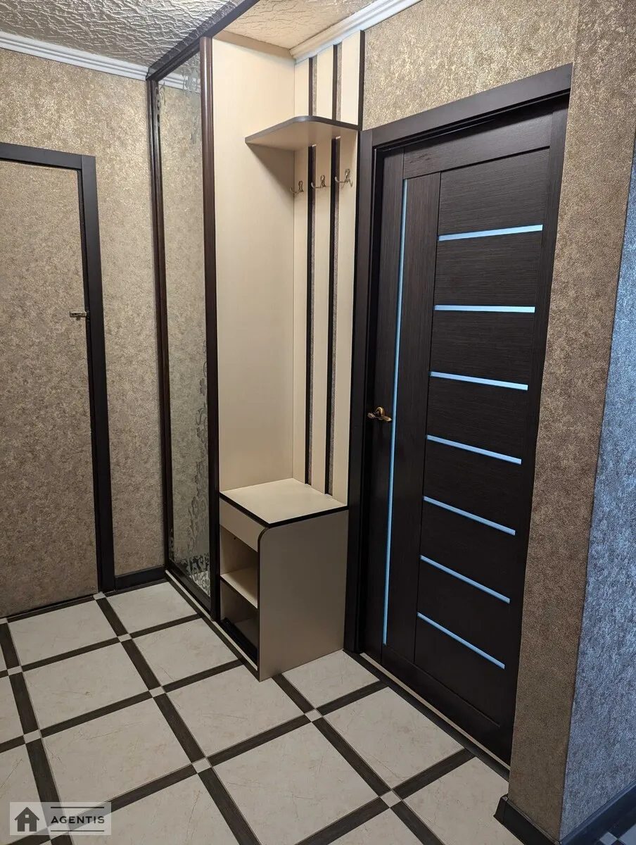 Здам квартиру 1 кімната, 35 m², 10 пов./16 поверхів. 12, Братиславська 12, Київ. 