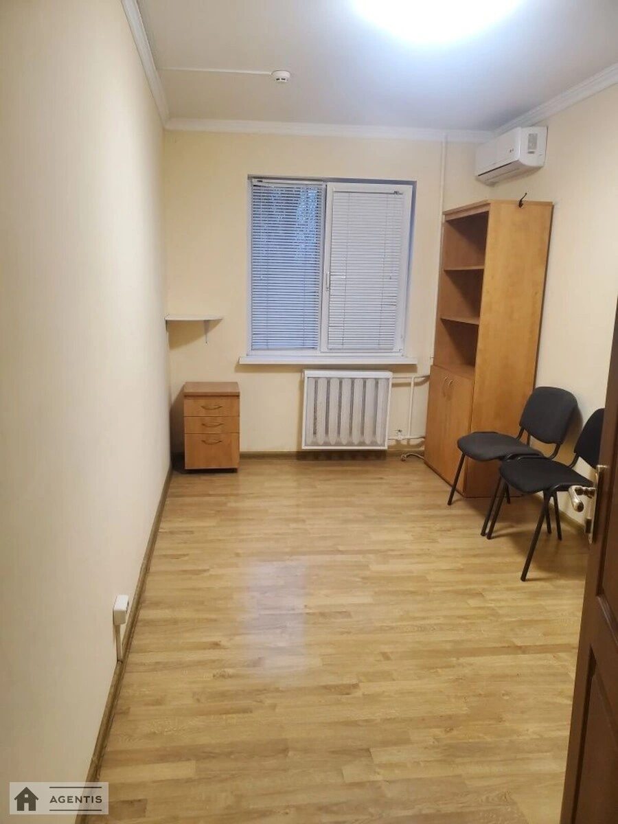 Apartment for rent 2 rooms, 45 m², 1st fl./9 floors. Lesi Ukrayinky, Kyiv. 