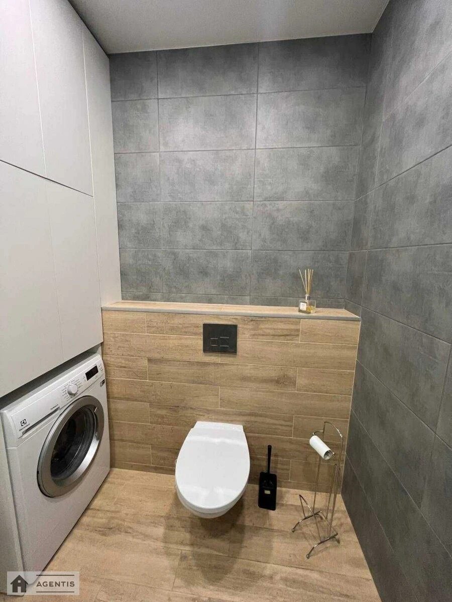 Здам квартиру 1 кімната, 40 m², 24 пов./25 поверхів. Драгоманова, Київ. 