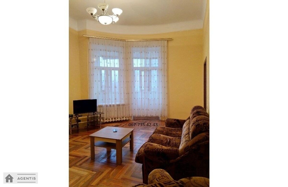 Apartment for rent 2 rooms, 72 m², 6th fl./6 floors. Beresteyskyy prosp. Peremohy, Kyiv. 