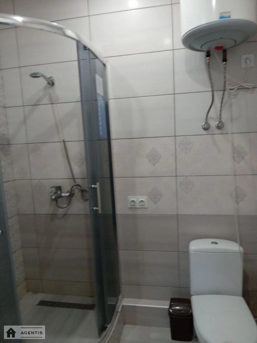 Здам квартиру 2 кімнати, 56 m², 10 пов./23 поверхи. 190, Харківське 190, Київ. 