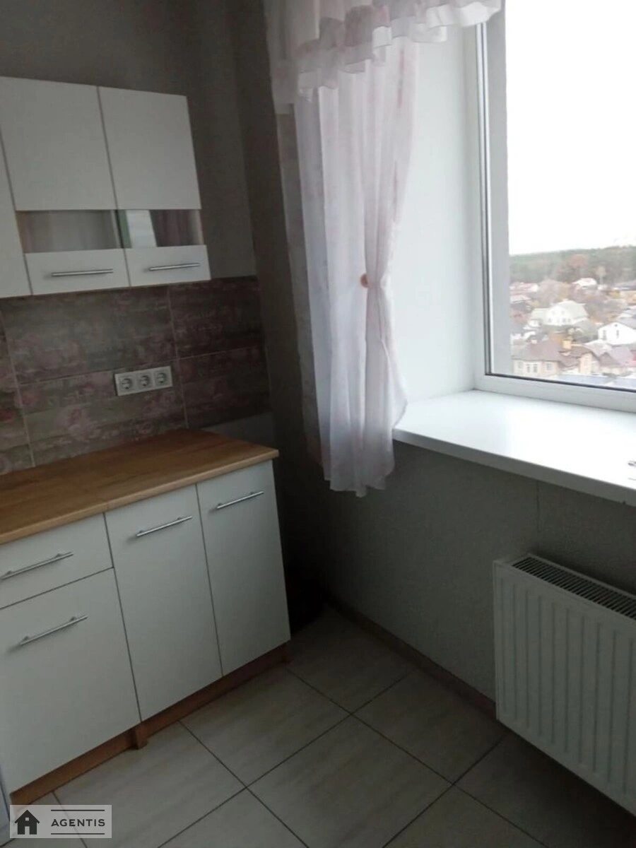 Apartment for rent 2 rooms, 56 m², 10th fl./23 floors. 190, Kharkivske 190, Kyiv. 