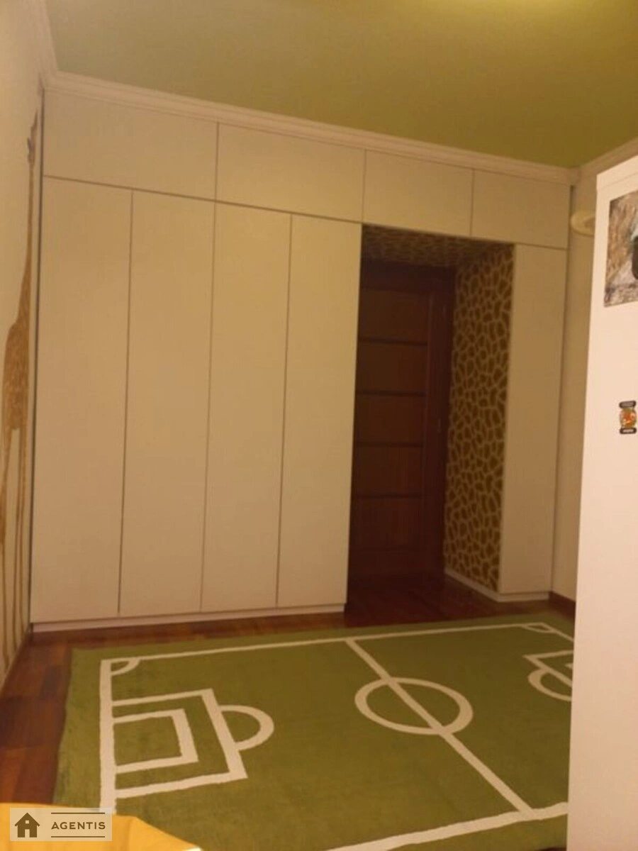 Apartment for rent 2 rooms, 56 m², 3rd fl./7 floors. 18, Instytutska 18, Kyiv. 