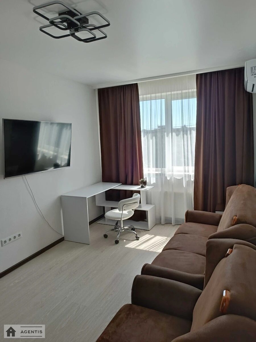 Apartment for rent 1 room, 36 m², 7th fl./24 floors. 8, Mykoly Rudenka bulv. Koltsova, Kyiv. 