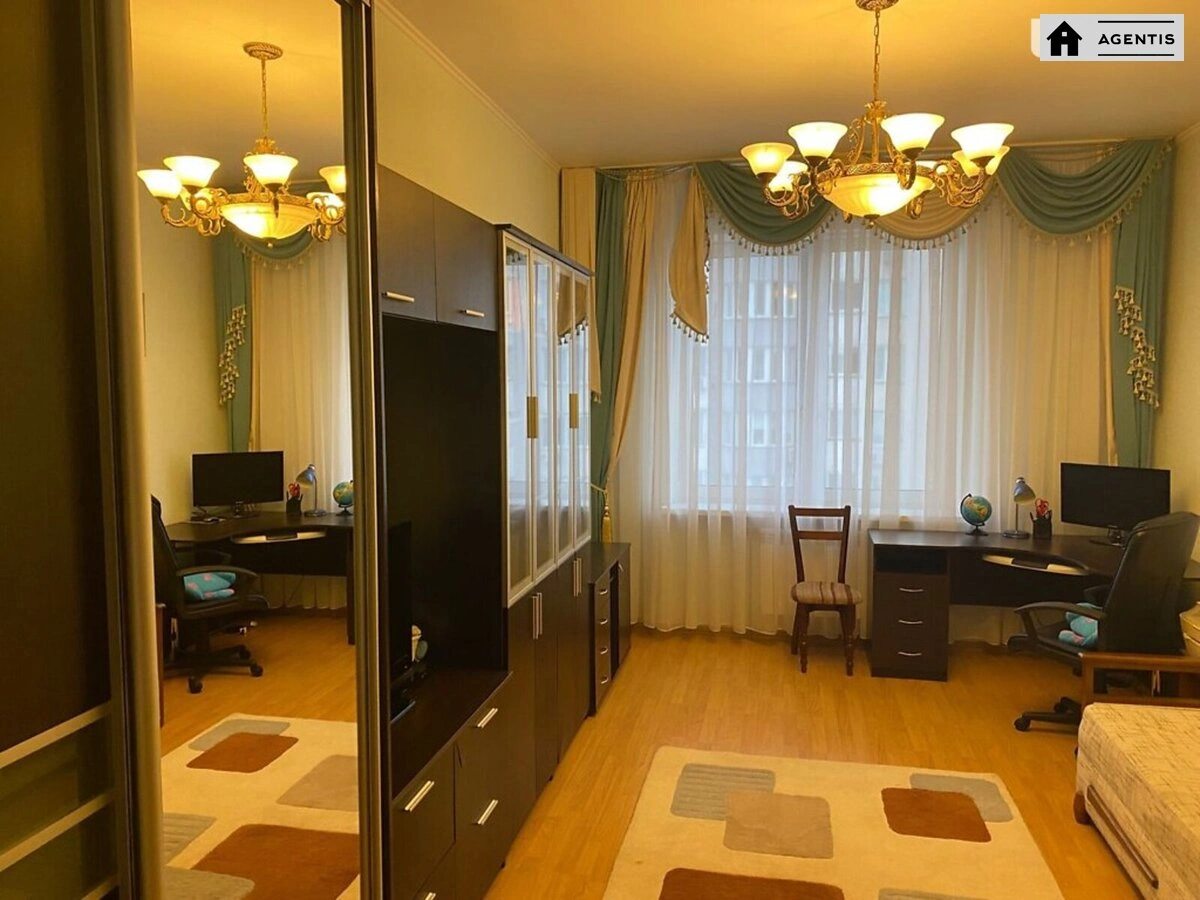 Apartment for rent 3 rooms, 124 m², 8th fl./24 floors. 3, Sribnokilska 3, Kyiv. 