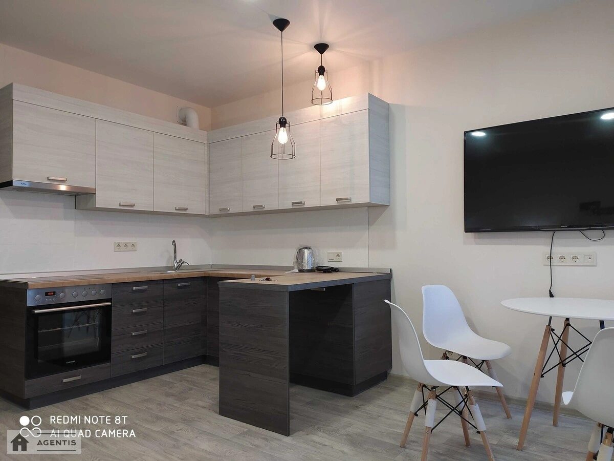 Apartment for rent 1 room, 33 m², 18th fl./24 floors. Osokorska, Kyiv. 