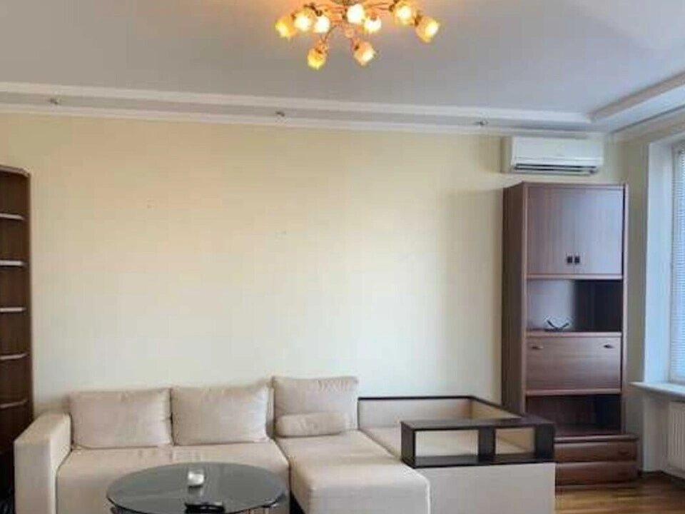 Apartment for rent 2 rooms, 84 m², 13th fl./22 floors. 6, Nestorivskyy prov., Kyiv. 