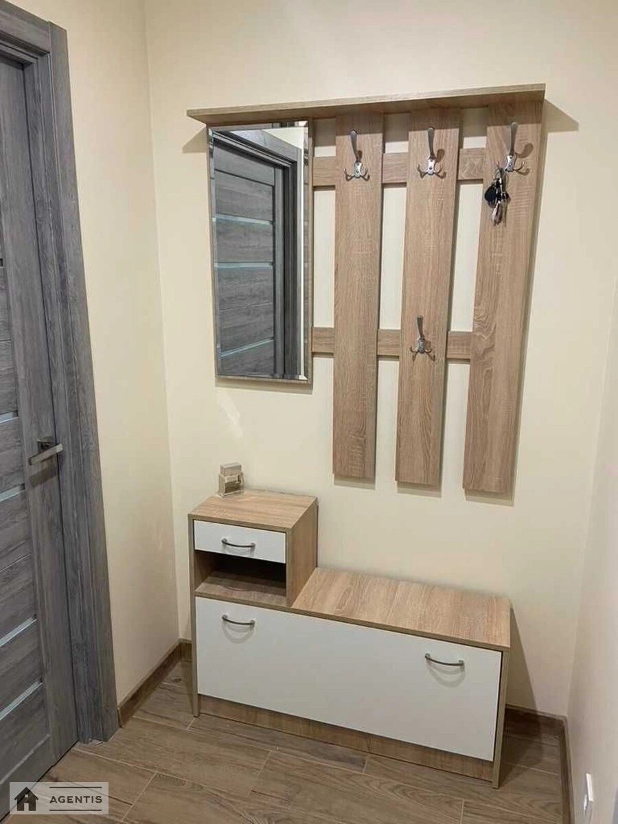 Здам квартиру 1 кімната, 36 m², 4 пов./9 поверхів. 21, Вацлава Гавела бульв. (Івана Лепсе), Київ. 