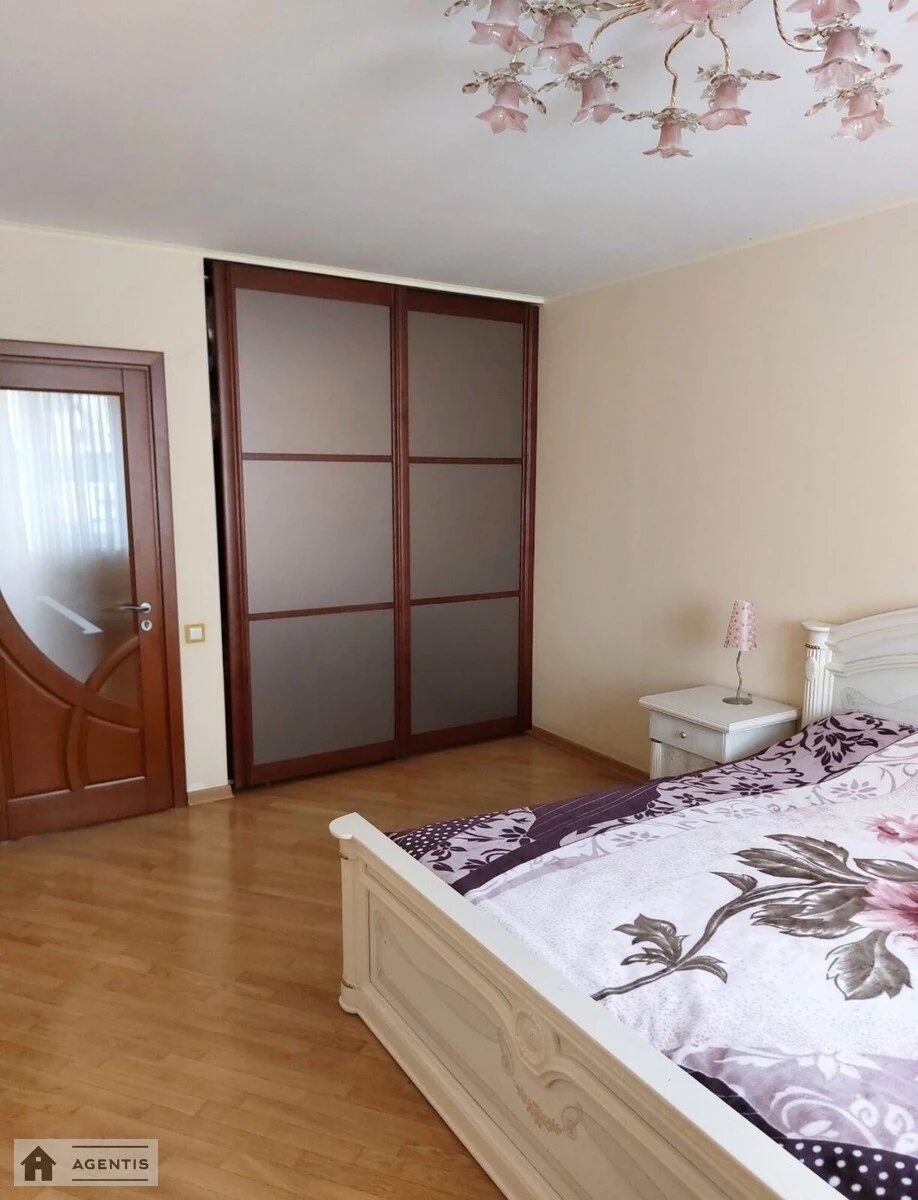 Apartment for rent 2 rooms, 105 m², 6th fl./9 floors. 4, Rayisy Okipnoyi vul., Kyiv. 