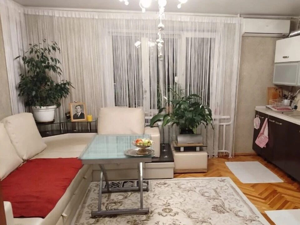 Apartment for rent 2 rooms, 54 m², 6th fl./9 floors. Holosiyivskyy rayon, Kyiv. 