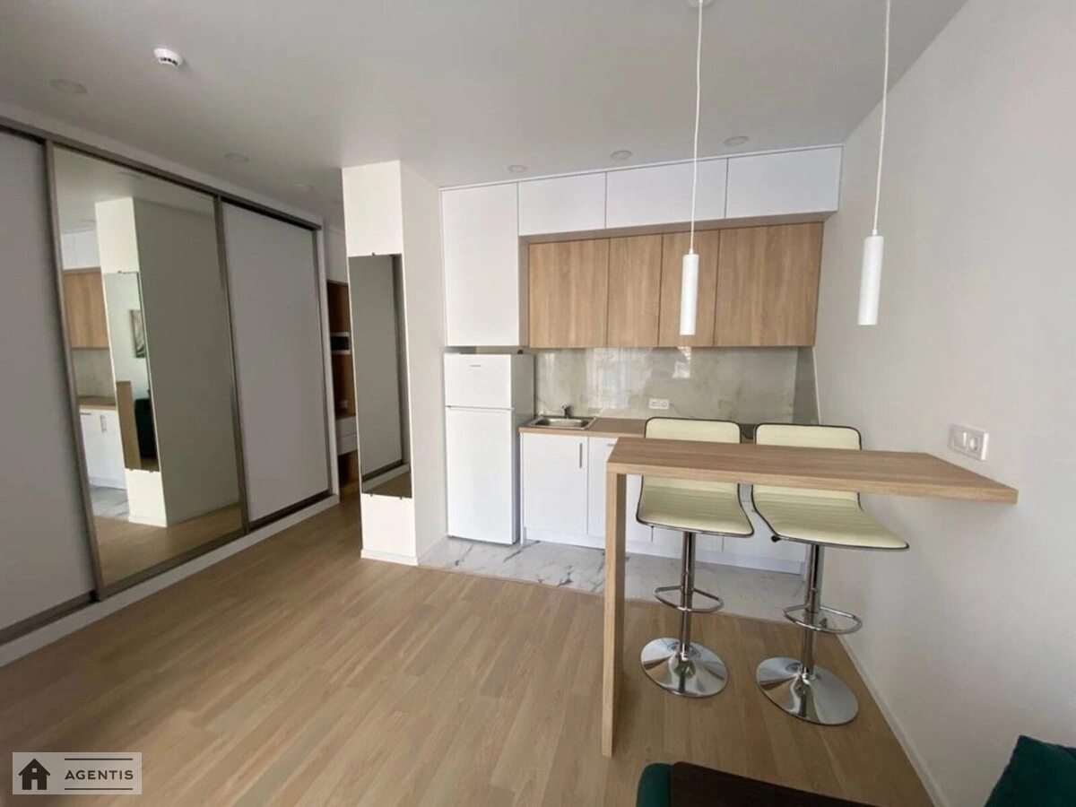 Сдам квартиру 1 комната, 26 m², 5 эт./27 этажей. 35, Василя Стуса вул., Киев. 