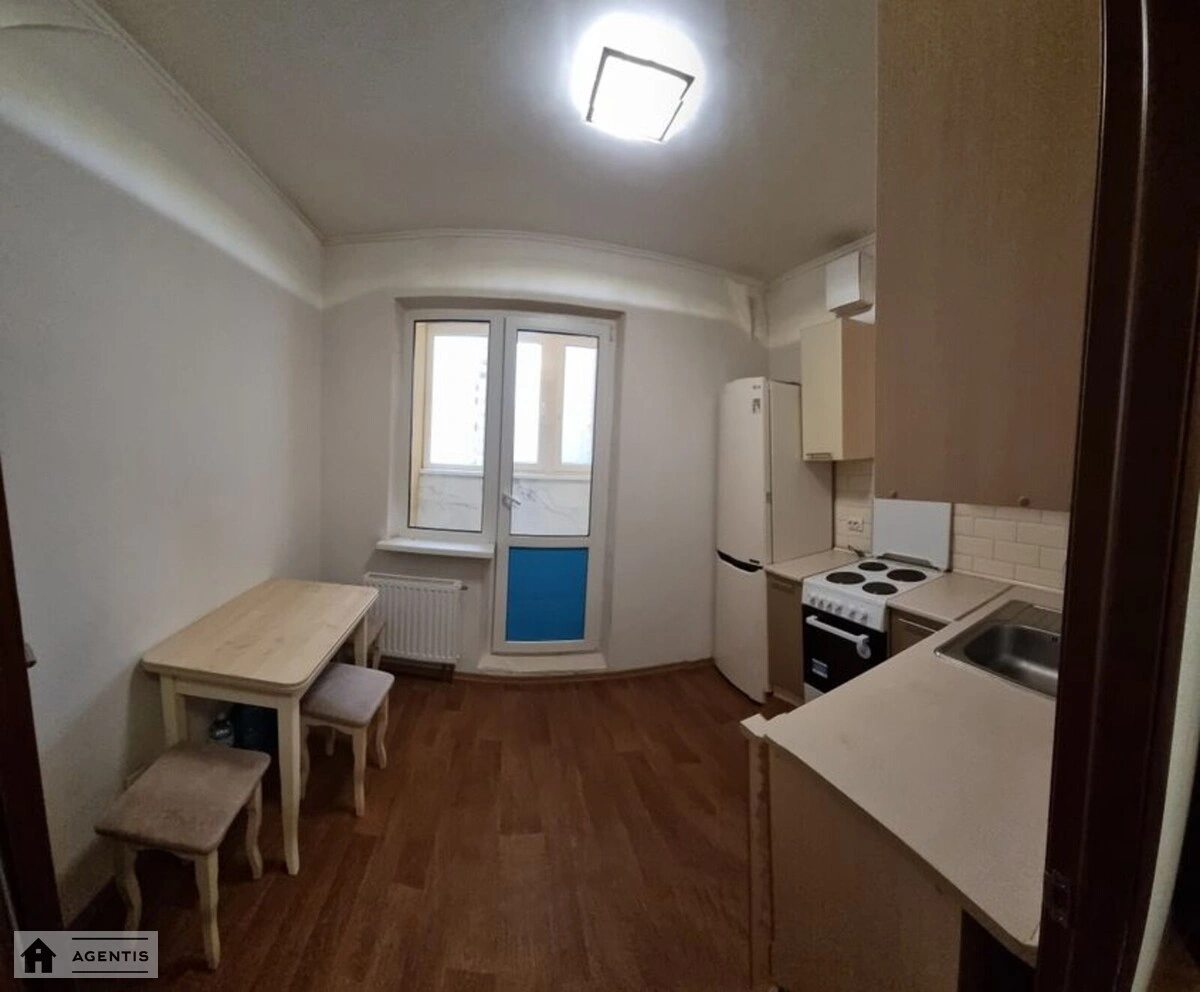 Сдам квартиру 1 комната, 39 m², 8 эт./22 этажа. 85, Юлії Здановської вул. (Михайла Ломоносова), Киев. 