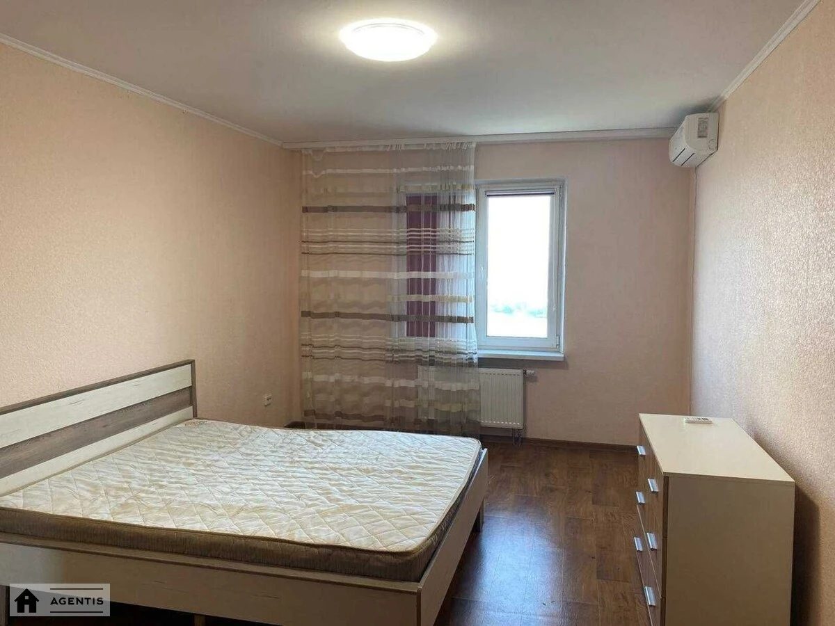 Apartment for rent 1 room, 48 m², 25th fl./25 floors. Vyrlytska , Kyiv. 