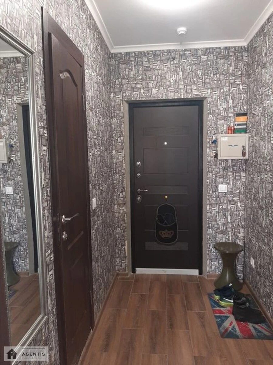 Здам квартиру 1 кімната, 39 m², 10 пов./25 поверхів. 16, Бориса Гмирі вул., Київ. 