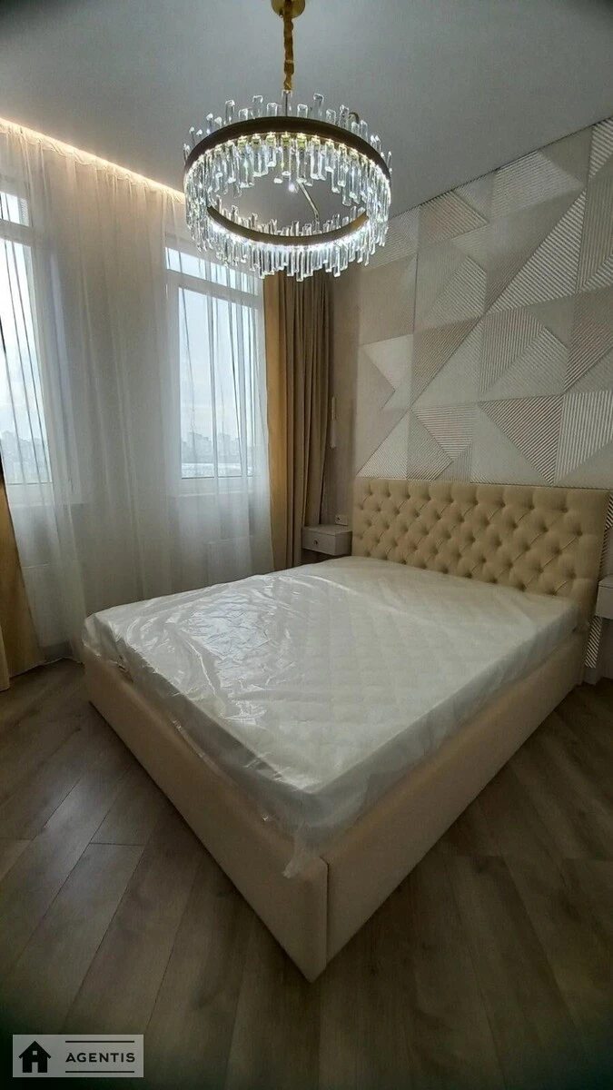 Apartment for rent 1 room, 55 m², 17th fl./36 floors. 11, Beresteyskyy prosp. Peremohy, Kyiv. 