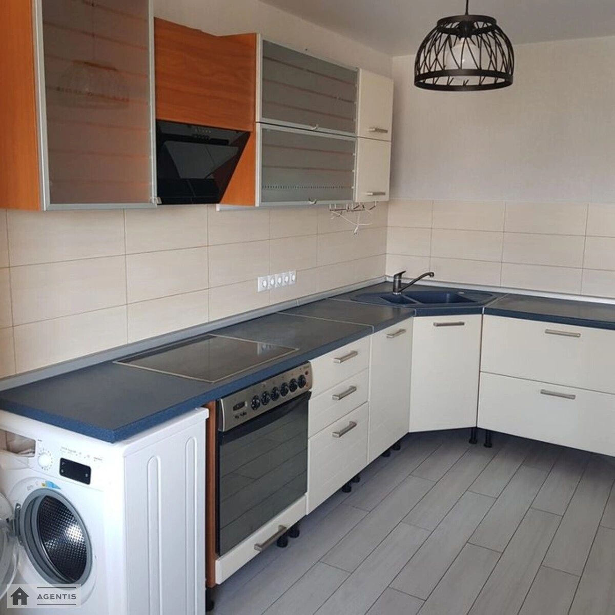 Здам квартиру 1 кімната, 46 m², 17 пов./18 поверхів. 3, Анни Ахматової вул., Київ. 