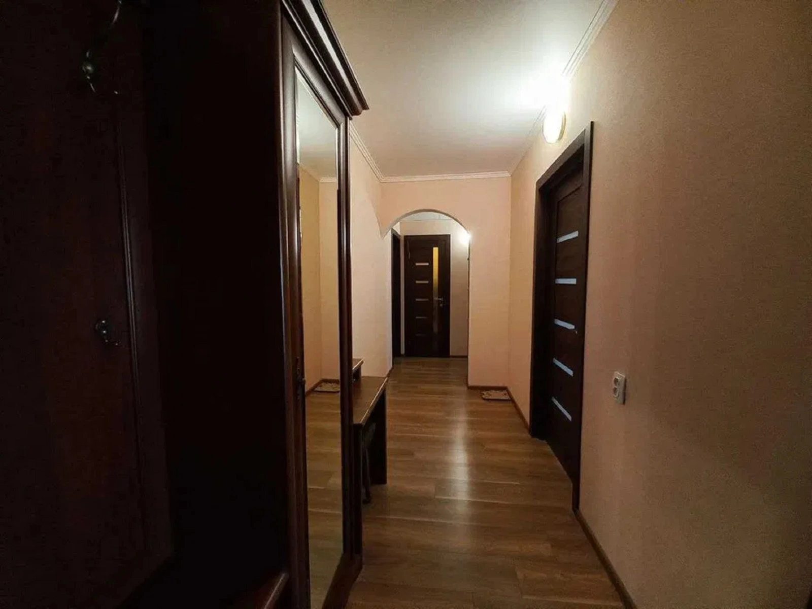 Apartments for sale 3 rooms, 64 m², 8th fl./9 floors. 44, Koroleva Akademyka , Odesa. 