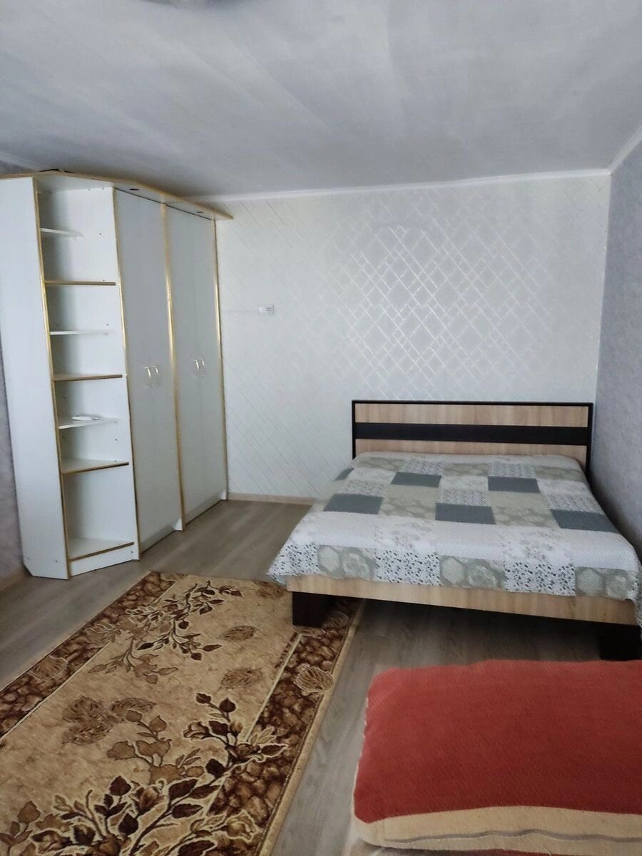 Продаж квартири 1 кімната, 38 m², 7 пов./9 поверхів. Університецький проспект, Кропивницький. 