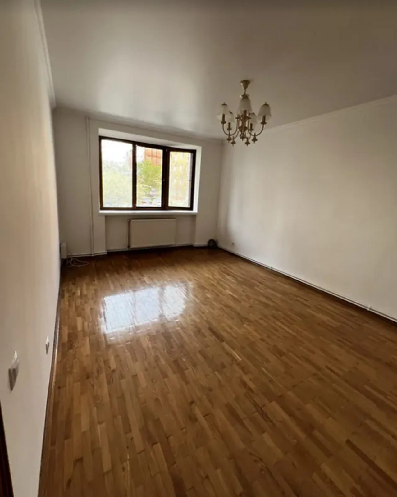 Apartments for sale 3 rooms, 58 m², 1st fl./5 floors. Дружба, Ternopil. 