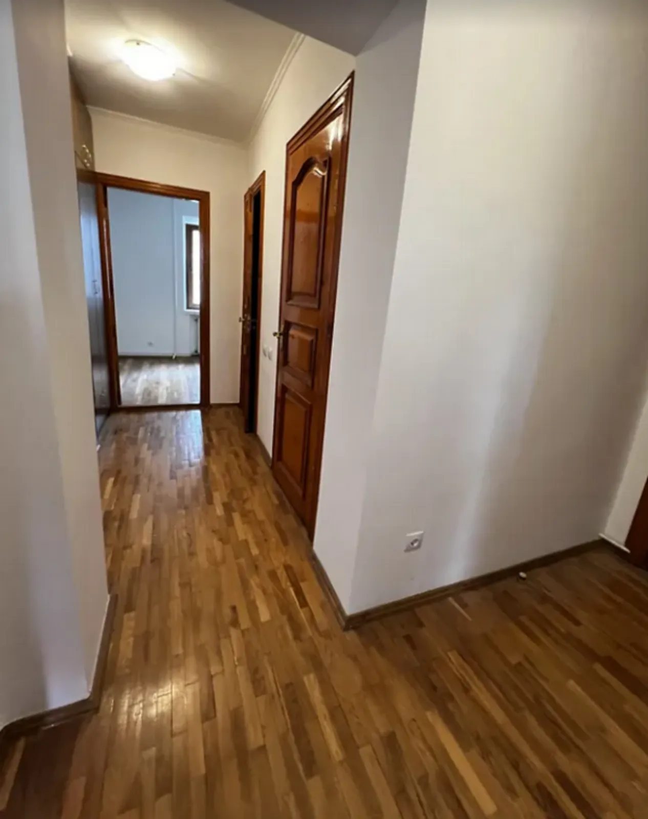 Apartments for sale 3 rooms, 58 m², 1st fl./5 floors. Дружба, Ternopil. 