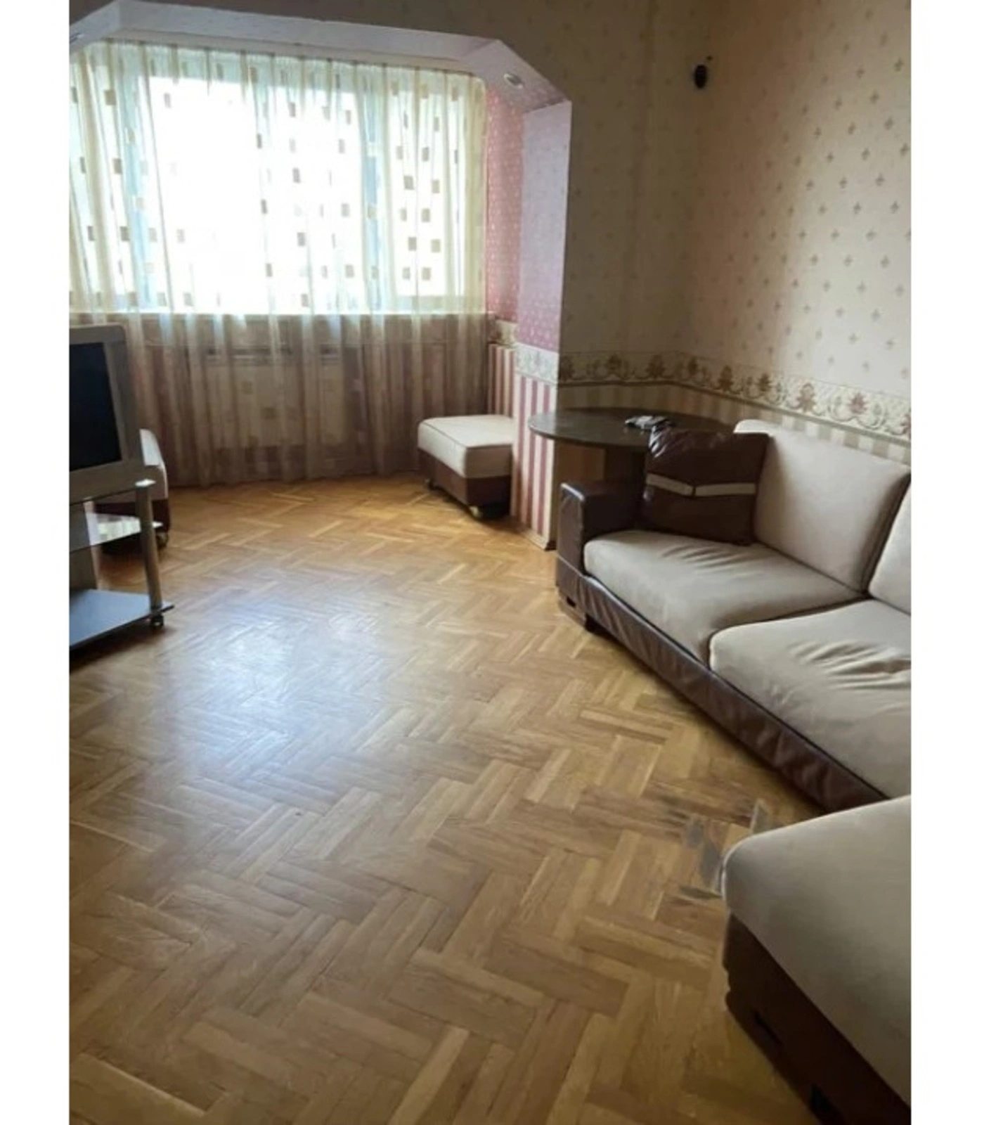 Apartments for sale 4 rooms, 85 m², 3rd fl./16 floors. 4, Lyskivska vul., Kyiv. 