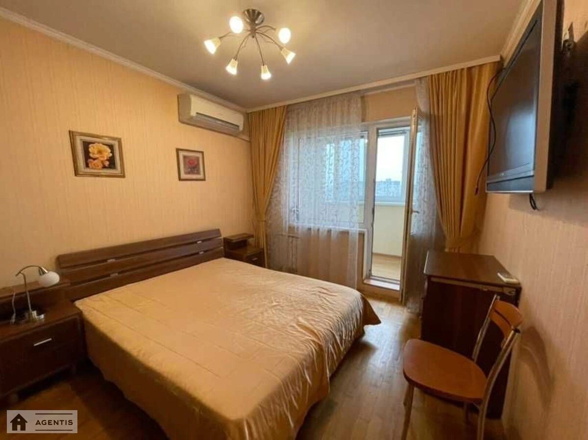 Apartment for rent 3 rooms, 72 m², 11th fl./16 floors. 5, Arkhitektora Nikolayeva vul., Kyiv. 