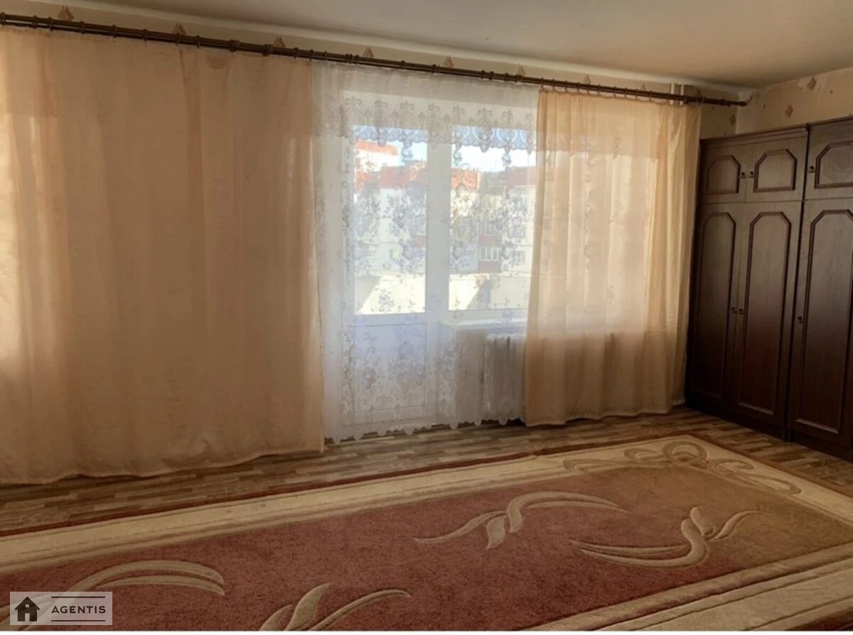 Здам квартиру 3 кімнати, 101 m², 15 пов./19 поверхів. 4, Оноре де Бальзака вул., Київ. 