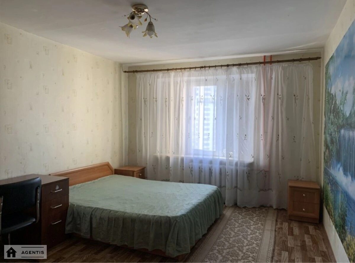 Apartment for rent 3 rooms, 101 m², 15th fl./19 floors. 4, Onore de Balzaka vul., Kyiv. 