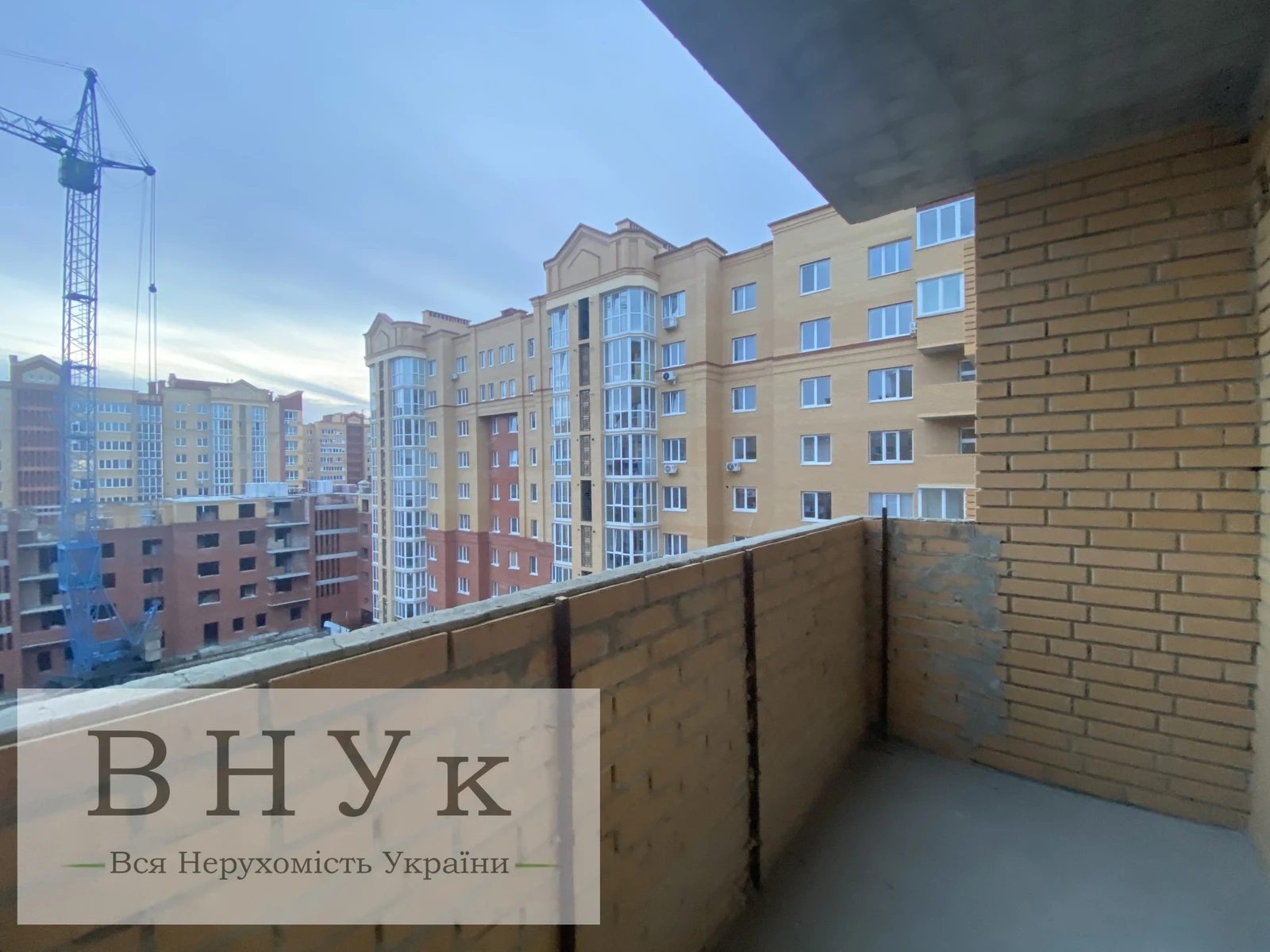 Apartments for sale 1 room, 388 m², 7th fl./10 floors. Tarnavskoho Henerala vul., Ternopil. 