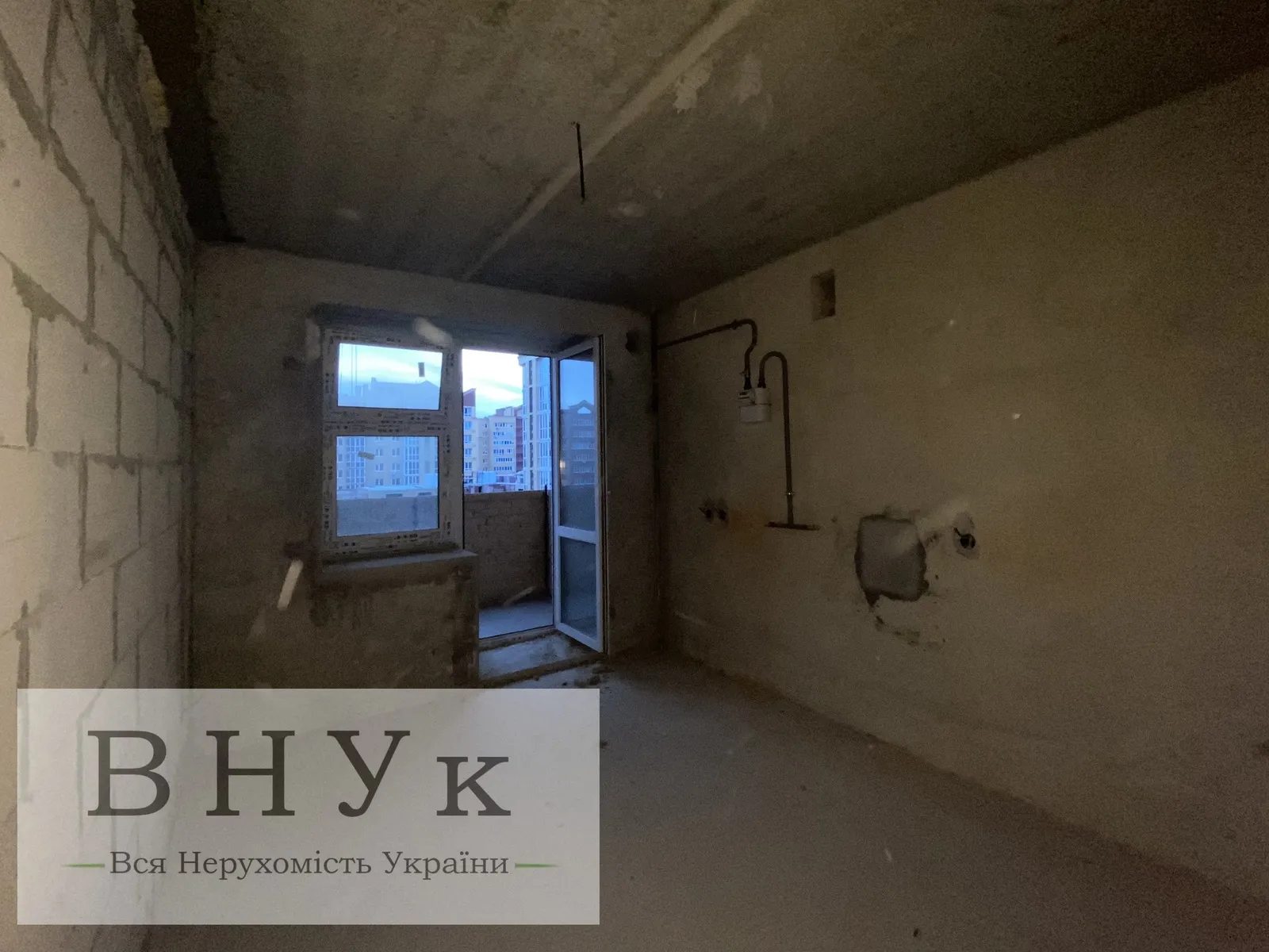 Продаж квартири 1 кімната, 388 m², 7 пов./10 поверхів. Тарнавського Генерала вул., Тернопіль. 