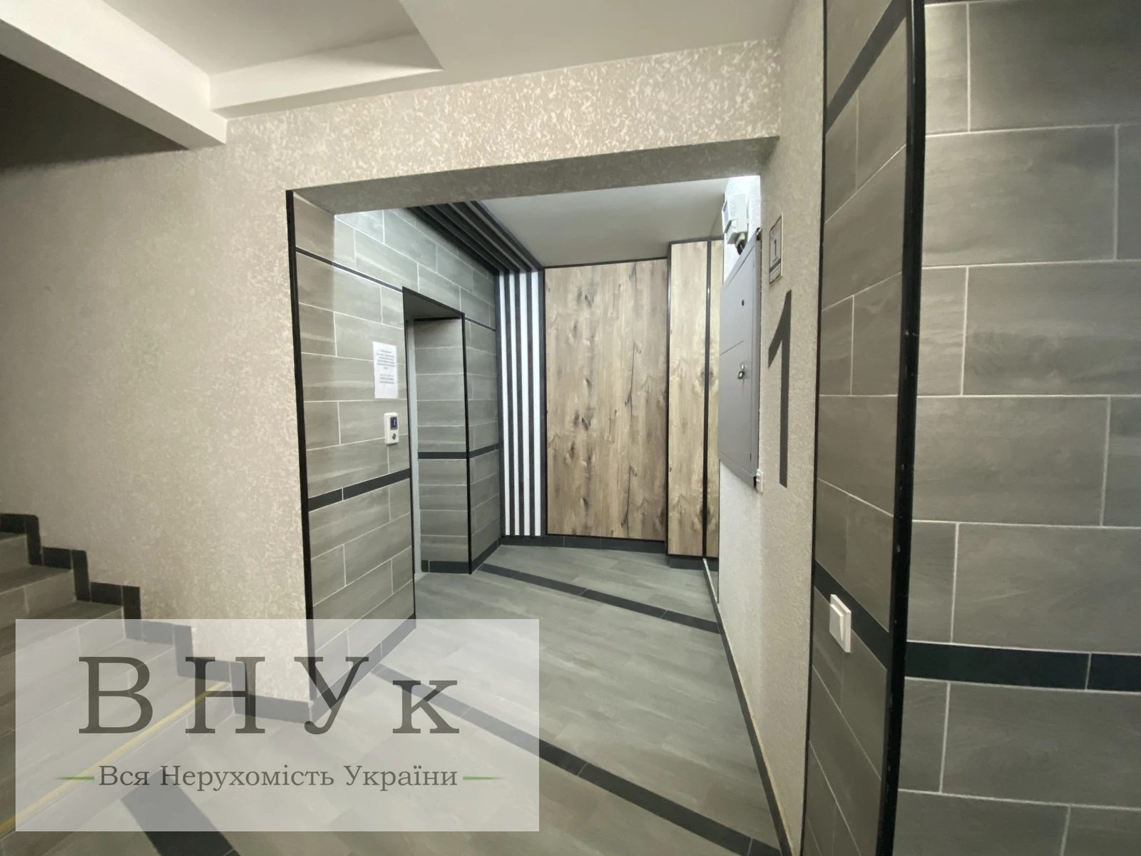 Apartments for sale 1 room, 388 m², 7th fl./10 floors. Tarnavskoho Henerala vul., Ternopil. 