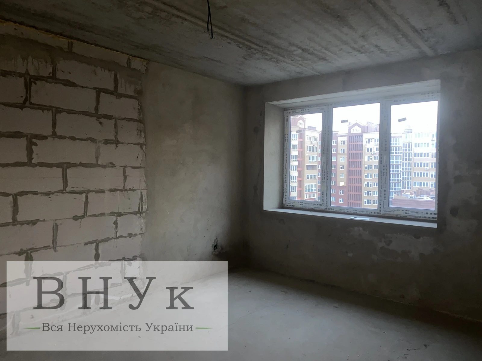 Продаж квартири 1 кімната, 388 m², 7 пов./10 поверхів. Тарнавського Генерала вул., Тернопіль. 