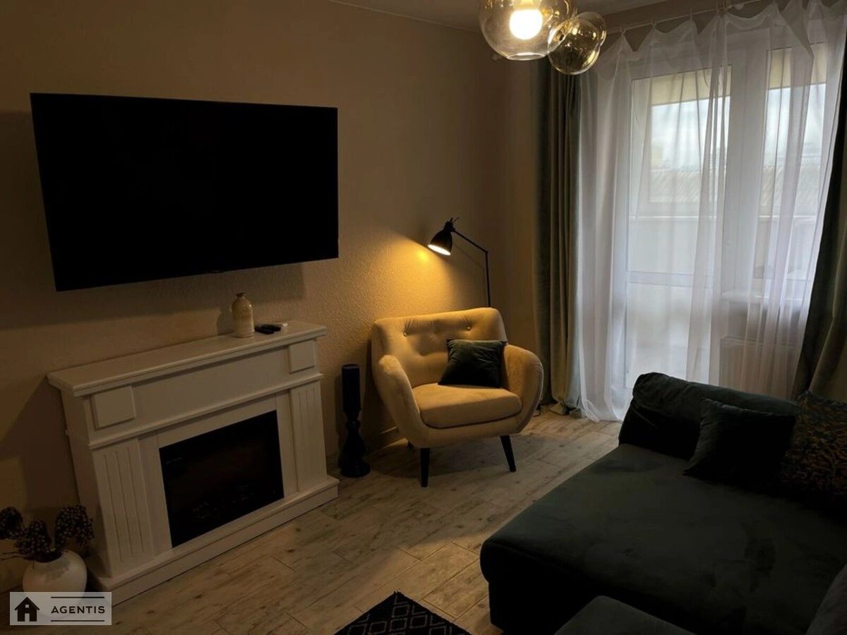 Apartment for rent 1 room, 58 m², 3rd fl./20 floors. 55, Beresteyskyy prosp. Peremohy, Kyiv. 