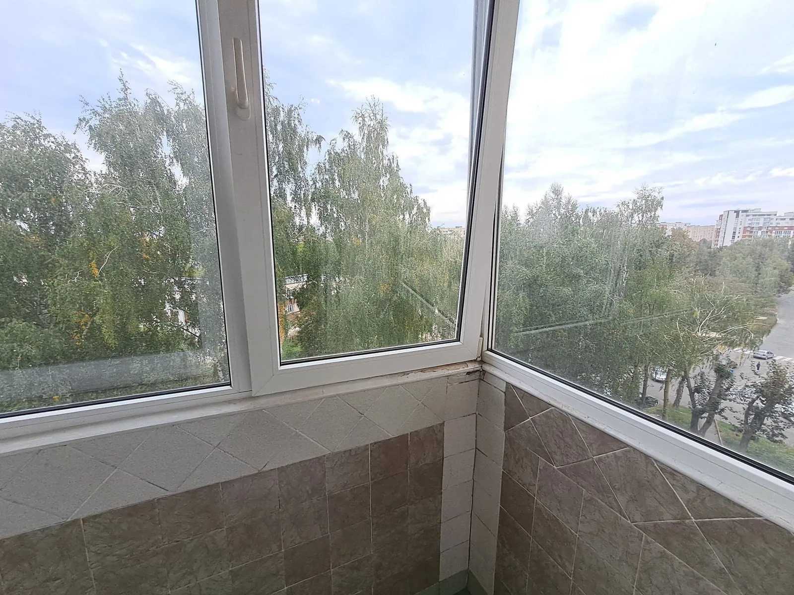 Apartments for sale 3 rooms, 64 m², 5th fl./9 floors. Chubynskoho P. vul., Ternopil. 