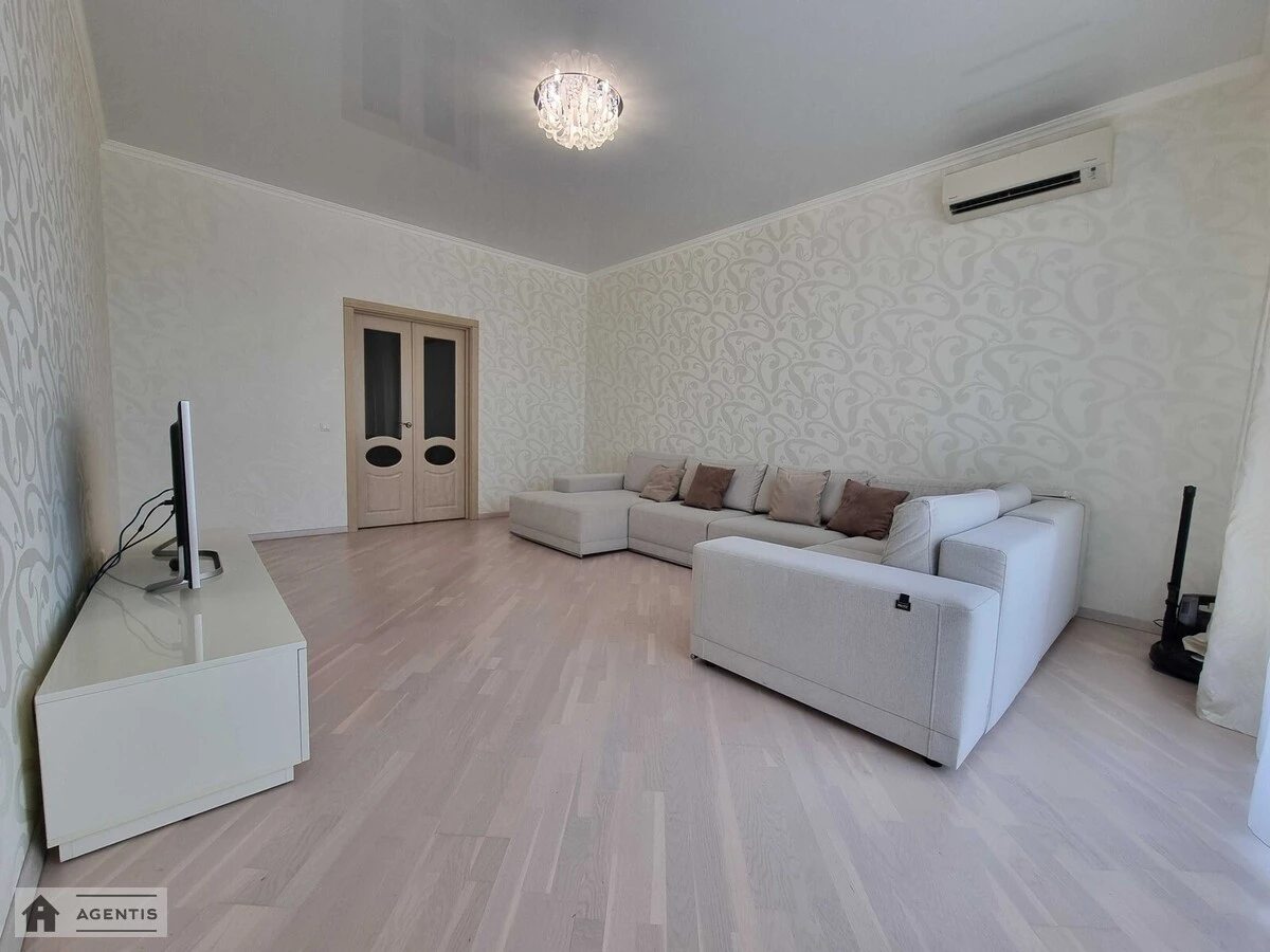 Сдам квартиру 2 комнаты, 84 m², 16 эт./23 этажа. 14, Днепровская набережная 14, Киев. 