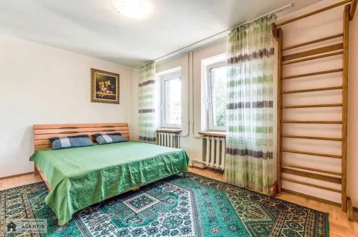 Здам квартиру 2 кімнати, 55 m², 2 пов./9 поверхів. 8, Андріївська 8. 