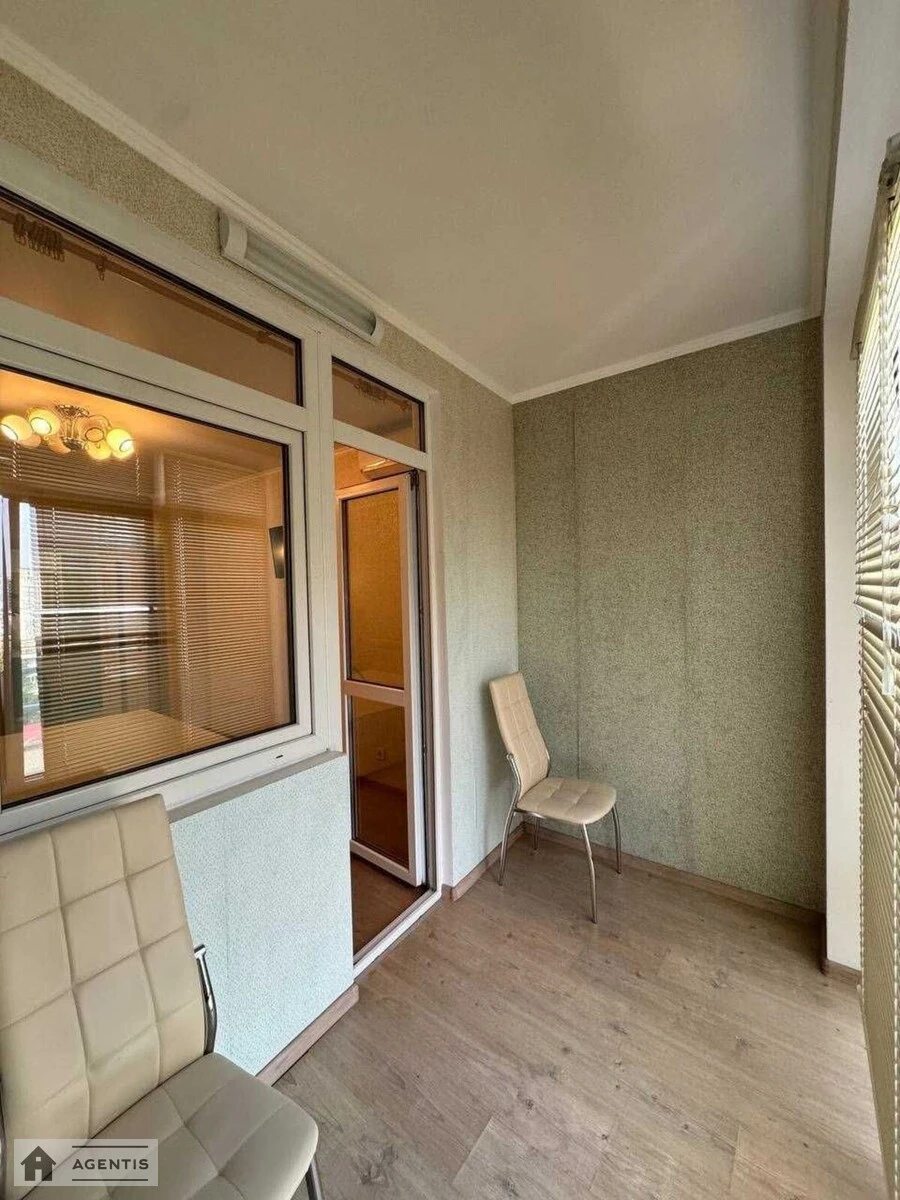 Apartment for rent 1 room, 43 m², 13th fl./26 floors. 36, Biloruska 36, Kyiv. 