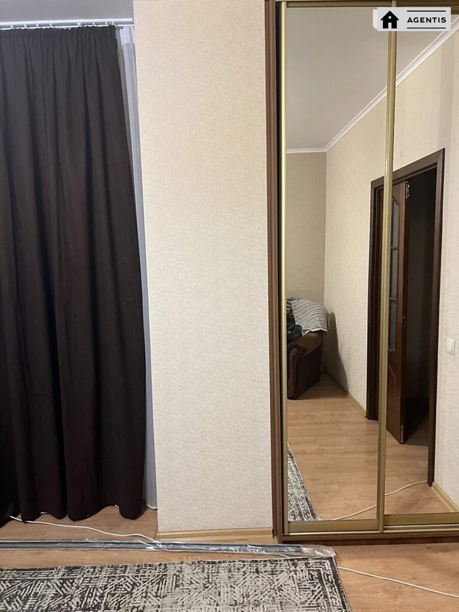 Apartment for rent 1 room, 46 m², 20th fl./25 floors. Makiyivska, Kyiv. 