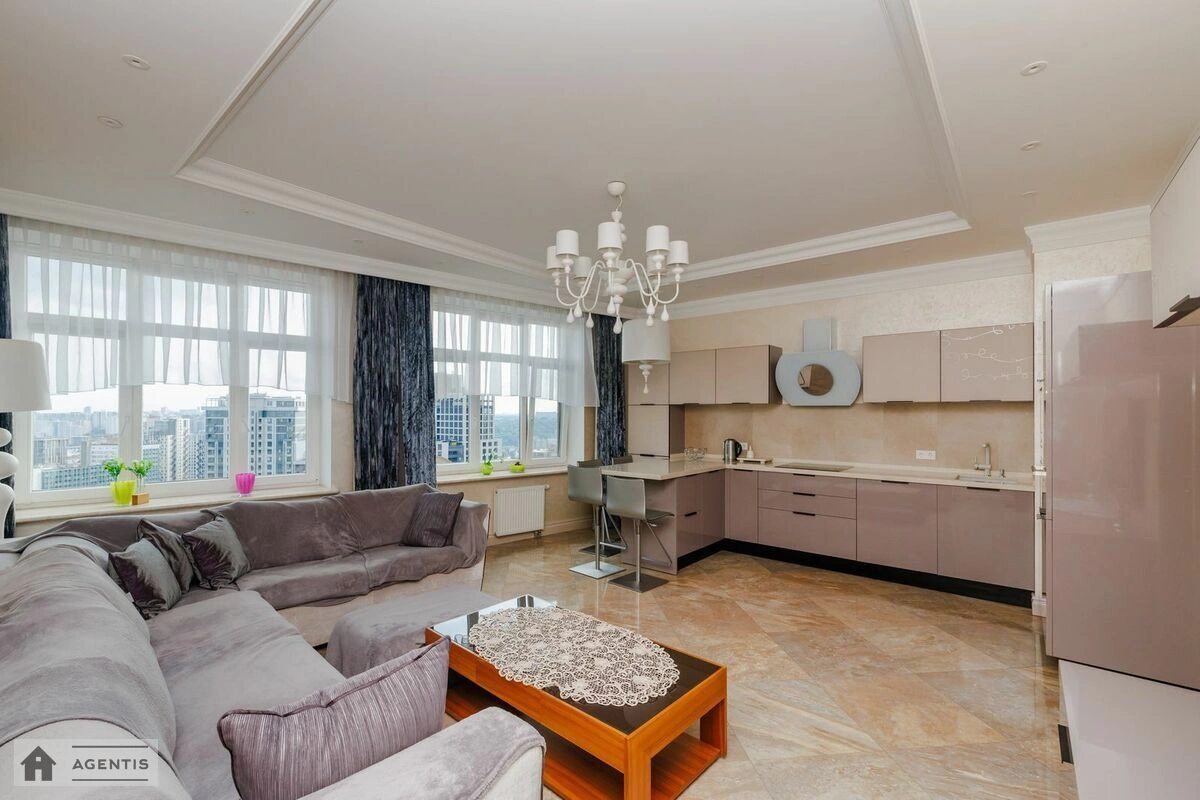 Apartment for rent 3 rooms, 125 m², 14th fl./18 floors. 36, Yevhena Konovaltsya vul. Shchorsa, Kyiv. 