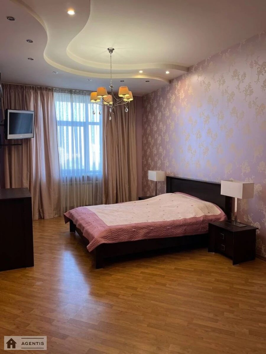 Apartment for rent 3 rooms, 132 m², 9th fl./15 floors. 7, Svyatoslava Khorobroho vul. Narodnoho opolchennya, Kyiv. 