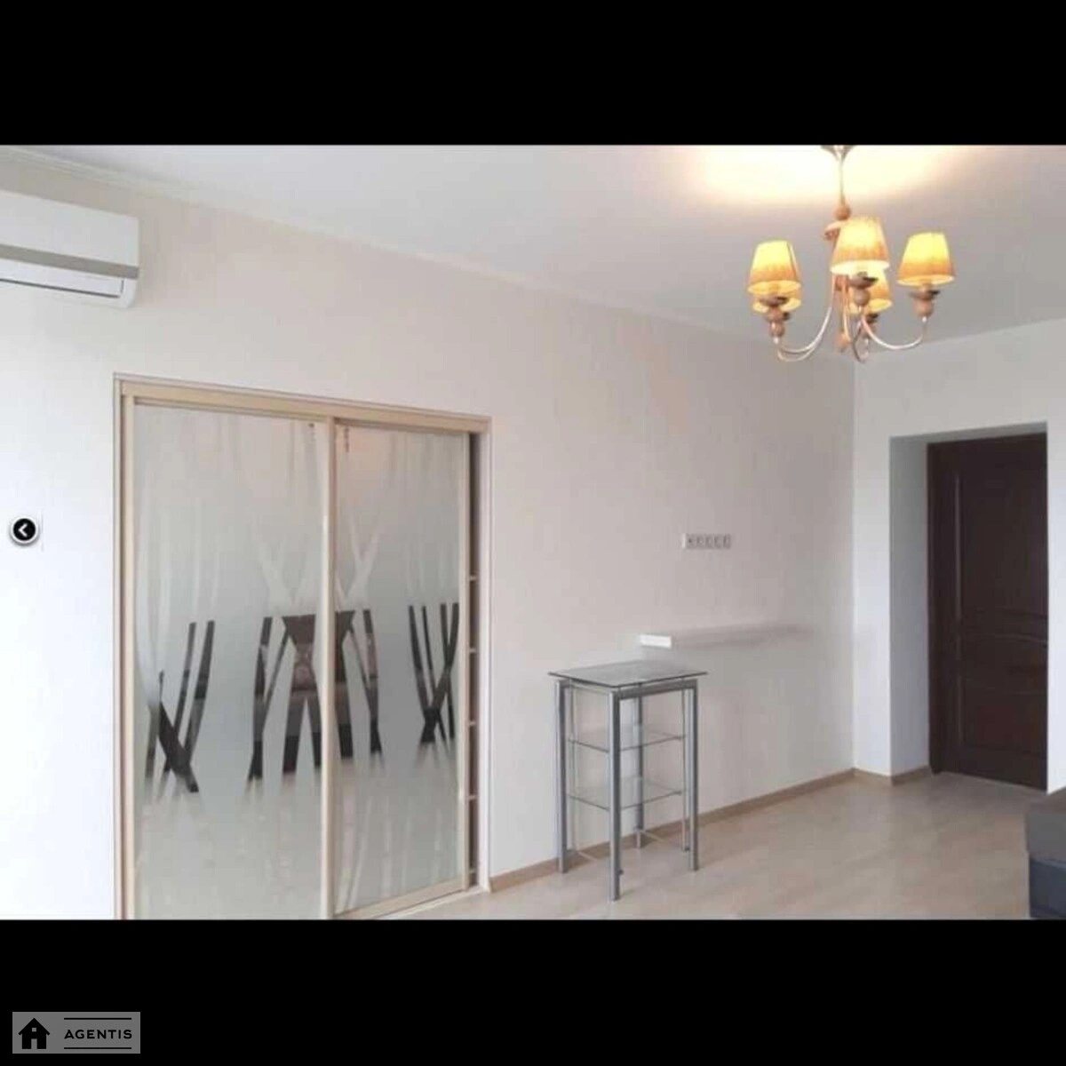 Apartment for rent 1 room, 47 m², 14th fl./19 floors. Yuriya Lytvynskoho vul. Rosiyska, Kyiv. 