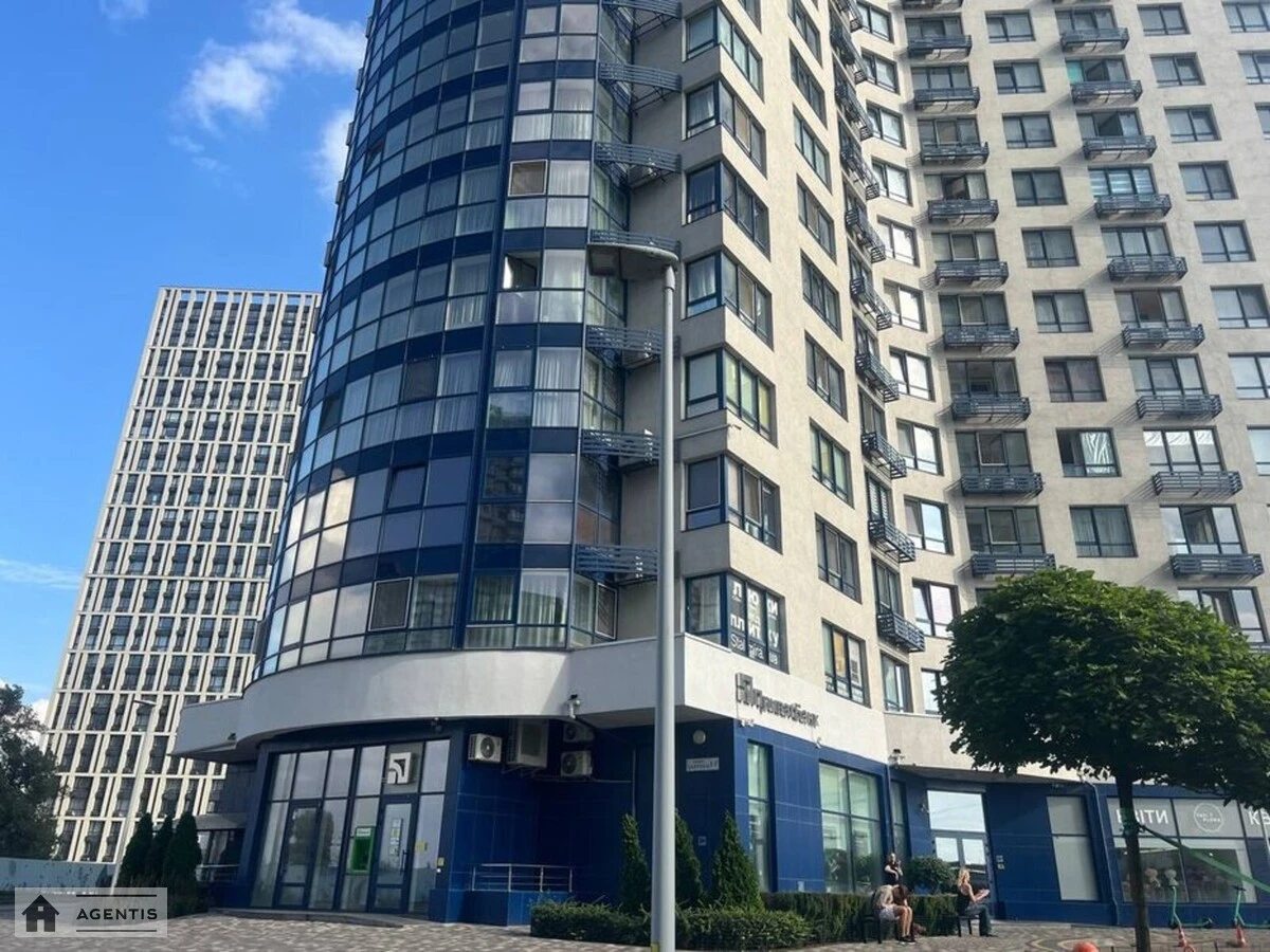 Сдам квартиру 1 комната, 47 m², 6 эт./25 этажей. Заречная, Киев. 