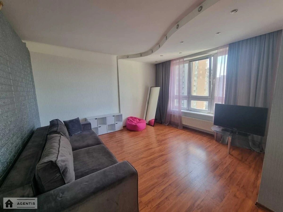 Apartment for rent 3 rooms, 87 m², 9th fl./9 floors. 8, Rayisy Okipnoyi vul., Kyiv. 