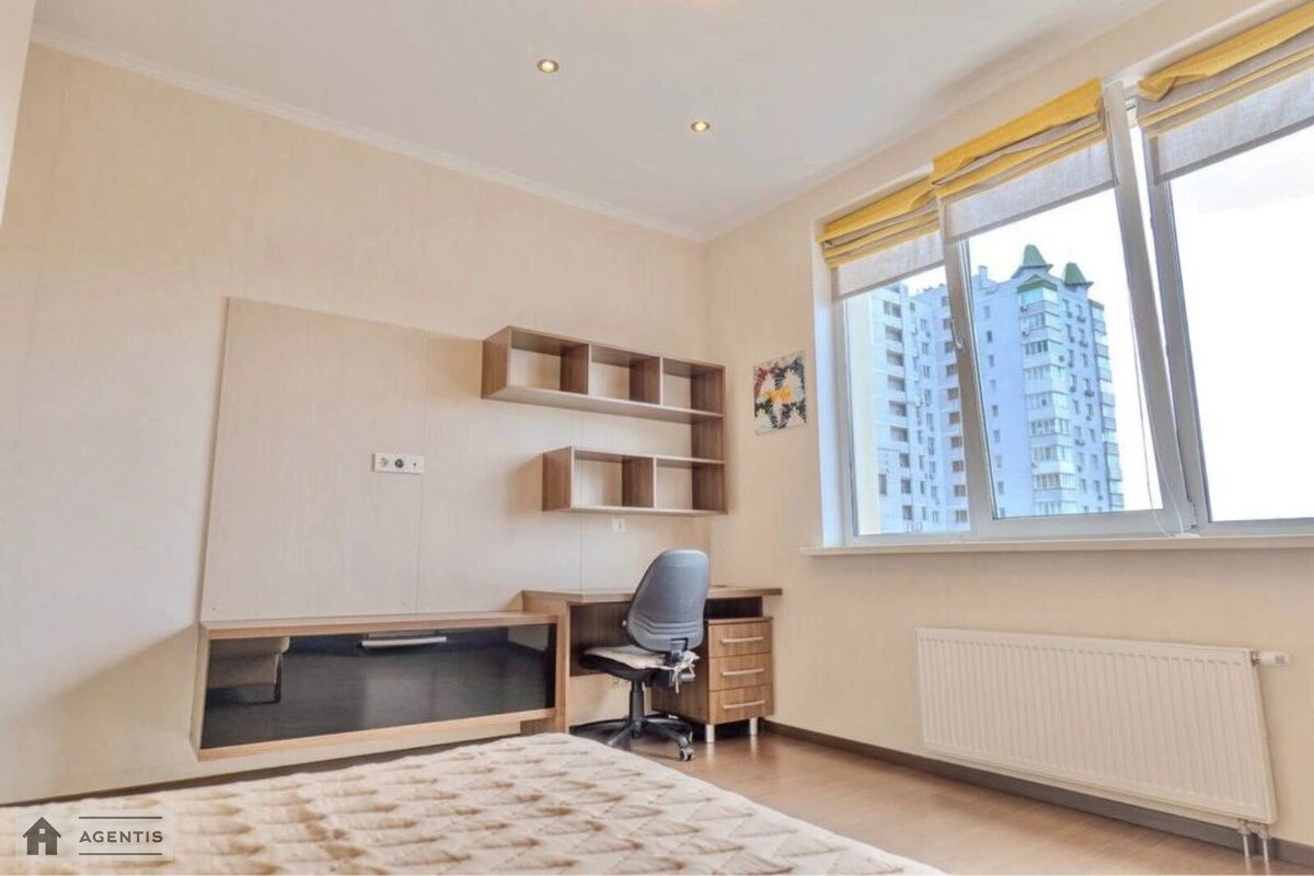 Apartment for rent 4 rooms, 160 m², 8th fl./25 floors. 37, Vasylya Tyutyunnyka vul. Anri Barbyusa, Kyiv. 